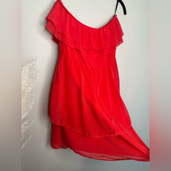 Red Pink Chiffon Ruffled Tiered Strapless Short Dress, size 6 - Picture 2 of 10